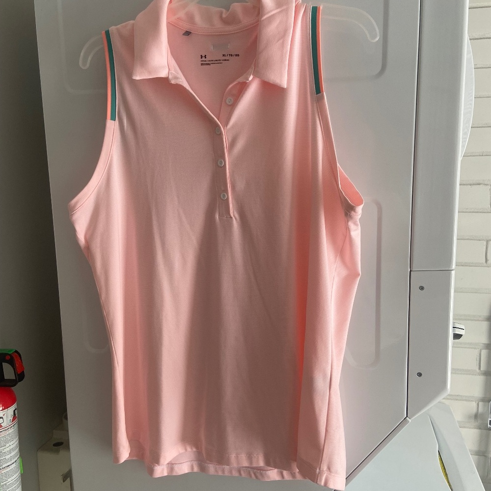 Under Armour Women's Sleeveless Golf Shirt